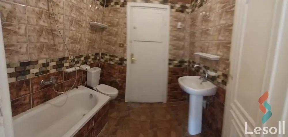 Apartment for sale with an data.area 175 meters and 3 data.rooms in Nasr City Cairo - Image 2