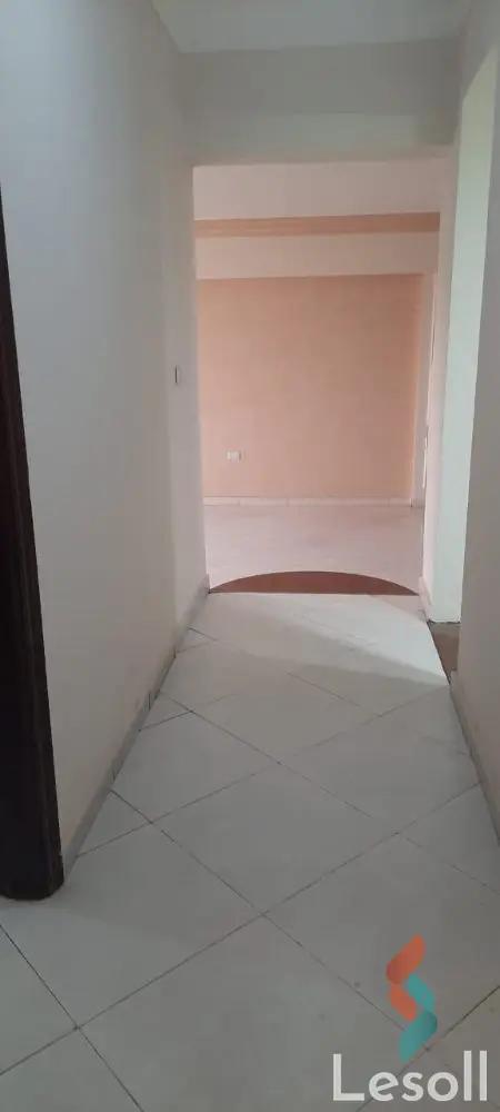 Apartment for sale with an data.area 220 meters and 3 data.rooms in Nasr City Cairo - Image 4