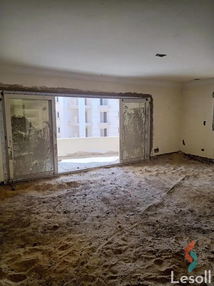 Apartment for sale with an data.area 290 meters and 3 data.rooms in Nasr City Cairo - Image 2