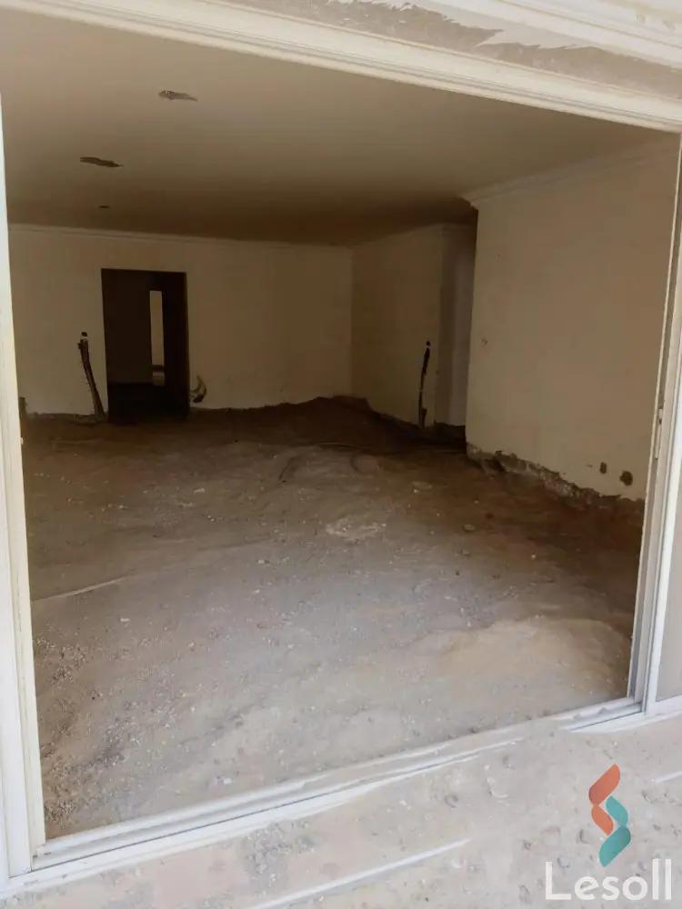 Apartment for sale with an data.area 290 meters and 3 data.rooms in Nasr City Cairo - Image 3