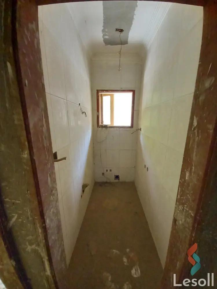 Apartment for sale with an data.area 138 meters and 2 room in Maadi Cairo - Image 4