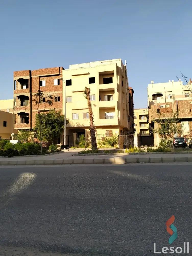 شقة للبيع بمساحة 200 متر و 3 غرف في مدينة الشروق القاهرة - صورة 3