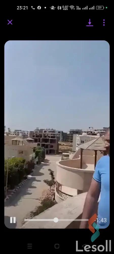 فيلا للبيع بمساحة 371 متر و 4 غرف في المقطم القاهرة