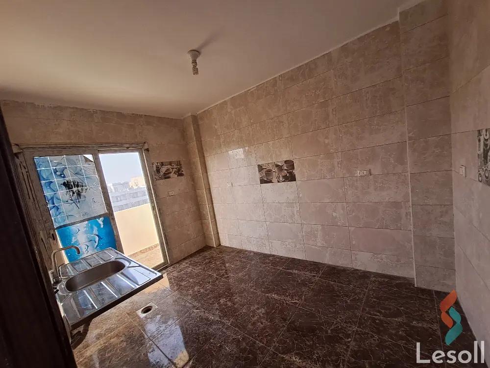 Apartment for monthly rent with an data.area 250 meters and 3 rooms in Cheikh Zayed Giza - Image 4