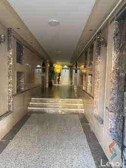 شقة للبيع تقاطع اسماعيل كامل