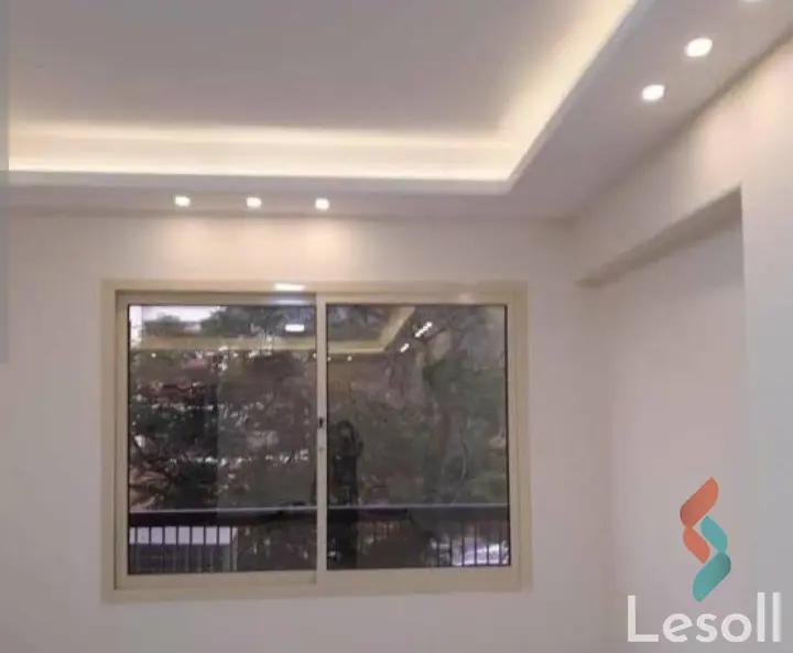 Apartment for sale with an data.area 154 meters and 3 data.rooms in Manyal Cairo