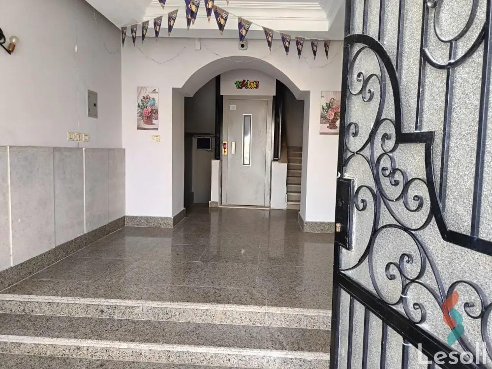 Apartment for sale with an data.area 280 meters and 4 data.rooms in Shorouk Cairo - Image 3