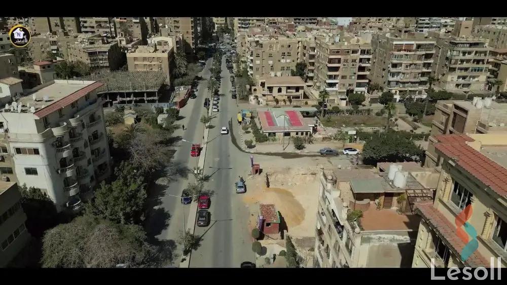 شقة للبيع بمساحة 160 متر و 3 غرف في المقطم القاهرة - صورة 2