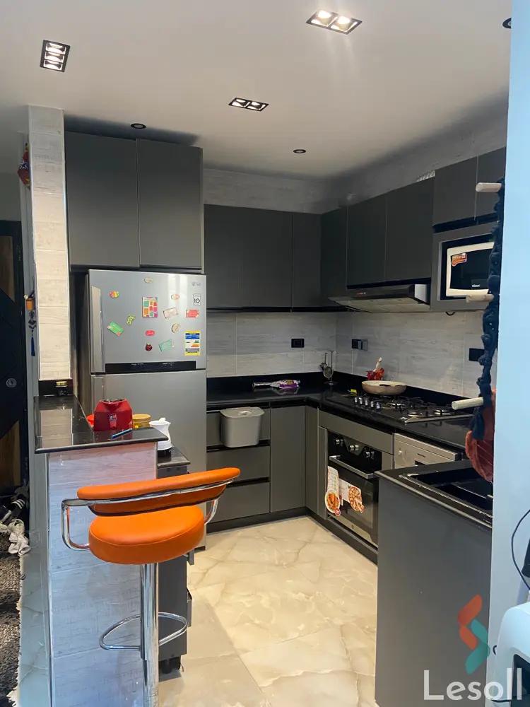 شقة للبيع بمساحة 130 متر و 3 غرف في التجمع الخامس القاهرة - صورة 2