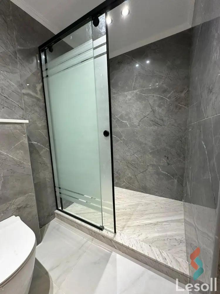 Apartment with garden for sale with an data.area 188 meters and 3 data.rooms in 5th Settlement Cairo - Image 3