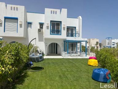 Twin house for daily rent with an data.area 400 meters and 5 rooms in North Coast Alexandria