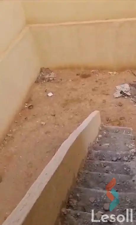 Apartment with garden for sale with an data.area 165 meters and 3 data.rooms in October 6 Giza