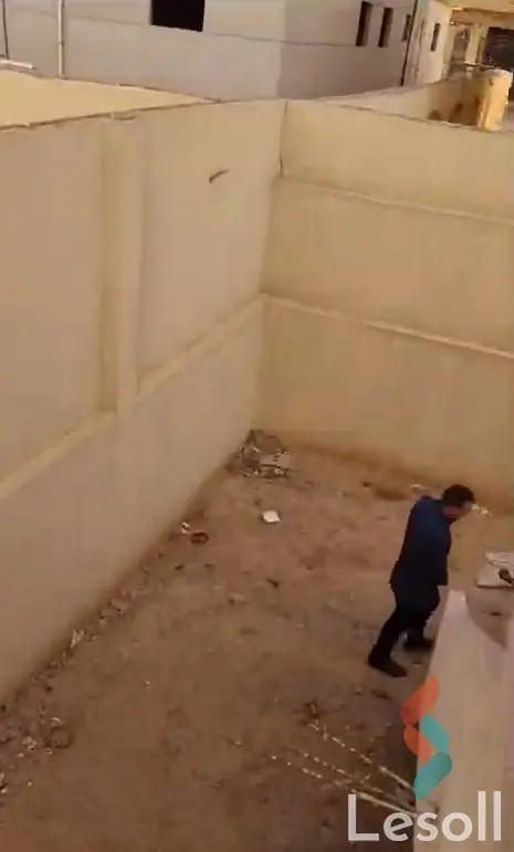 Apartment with garden for sale with an data.area 165 meters and 3 data.rooms in October 6 Giza