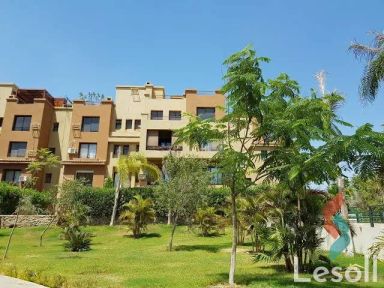 Penthouse for sale with an data.area 370 meters and 4 data.rooms in Cheikh Zayed Giza