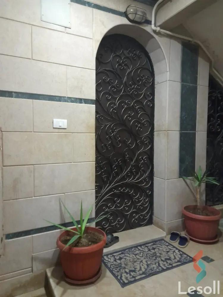 عمارة للبيع بمساحة 324 متر و 4 غرف في السادس من أكتوبر الجيزة - صورة 2