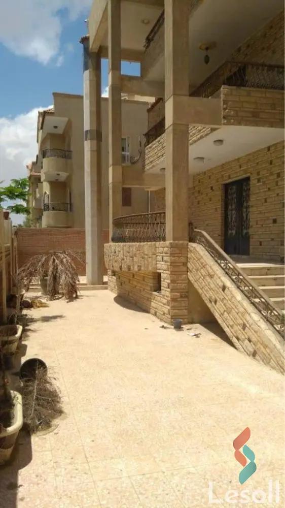 Building for sale with an data.area 1,200 meters and 9 data.rooms in 5th Settlement Cairo - All Images