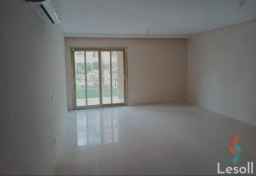 شقه نص مفروش و بالاجهزه للايجار في كمبوند ٩٠ افينيو