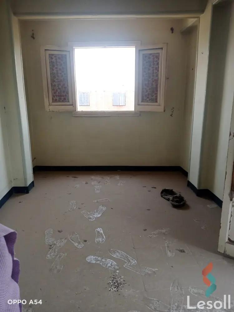 Apartment for sale with an data.area 80 meters and 4 data.rooms in Zawya al-Hamra Cairo