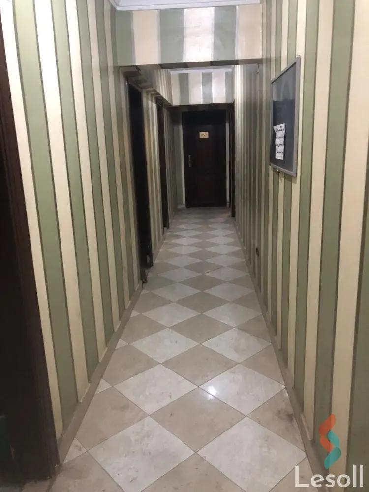 Apartment for sale with an data.area 275 meters and 4 data.rooms in Nasr City Cairo - Image 2