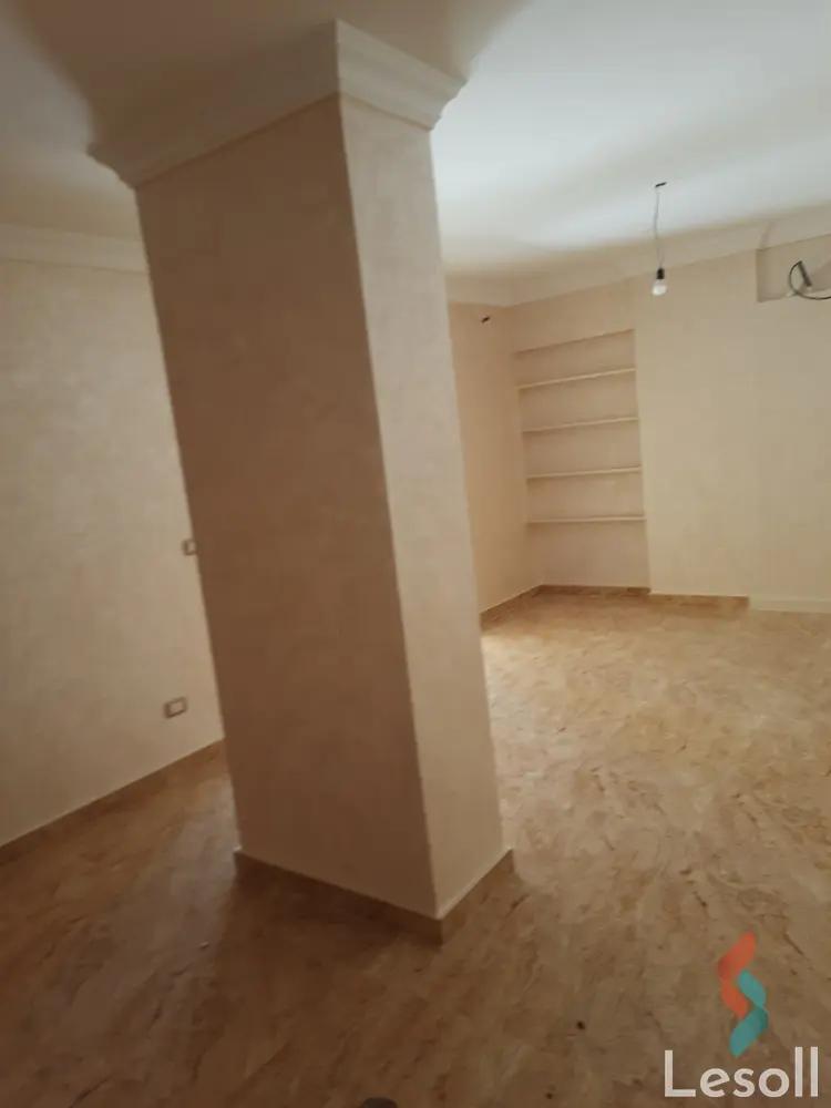 Apartment with garden for monthly rent with an data.area 187 meters and 4 rooms in 5th Settlement Cairo - All Images