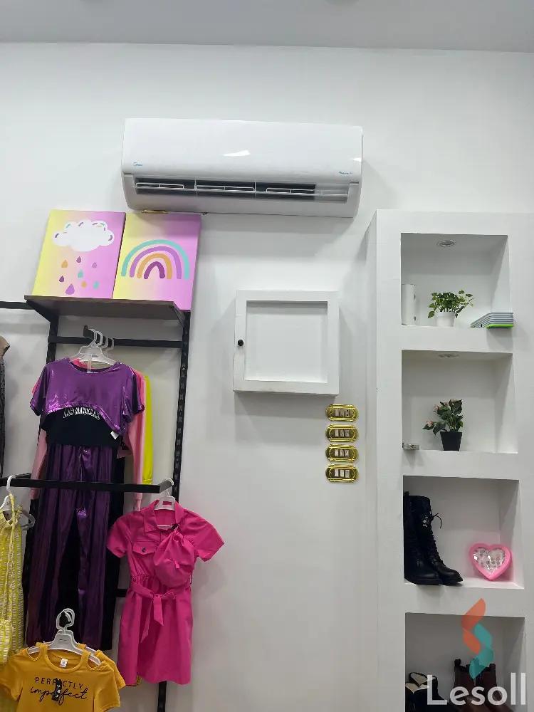 Retail for monthly rent with an data.area of 28 meters in Snumberi Gaber Alexandria