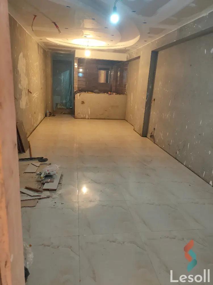 شقة للبيع بمساحة 165 متر و 3 غرف في النزهة القاهرة - صورة 2