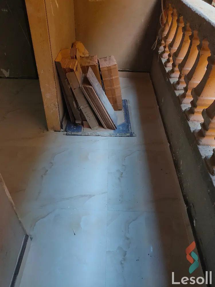 شقة للبيع بمساحة 165 متر و 3 غرف في النزهة القاهرة - صورة 4