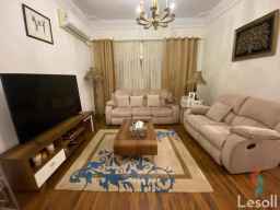 شقة للبيع في شارع الفلاح من شارع شهاب المهندسين