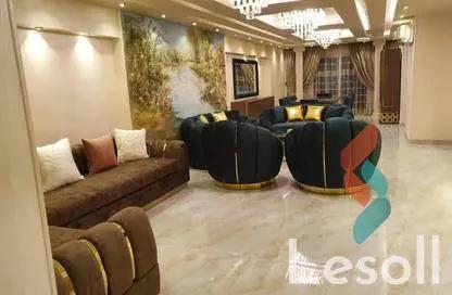 شقة للايجار اليومي بمساحة 150 متر و 5 غرف في المهندسين الجيزة - صورة 2