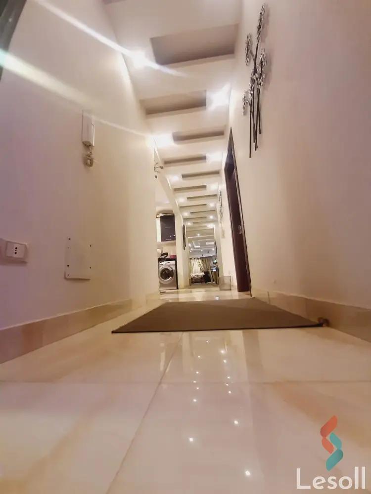 شقة للايجار اليومي بمساحة 210 متر و 3 غرف في المهندسين الجيزة - صورة 4