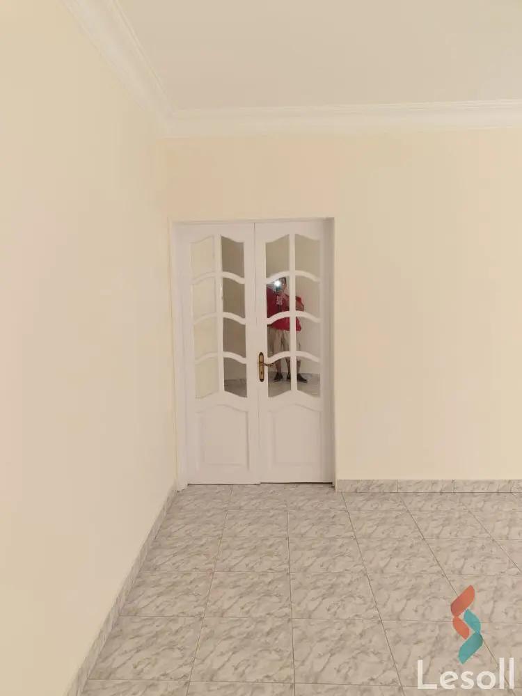 Apartment for sale with an data.area 105 meters and 2 room in Nasr City Cairo - Image 3
