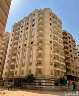 شقه للبيع النزهه الجديده 145 م دور عاشر 370 الف