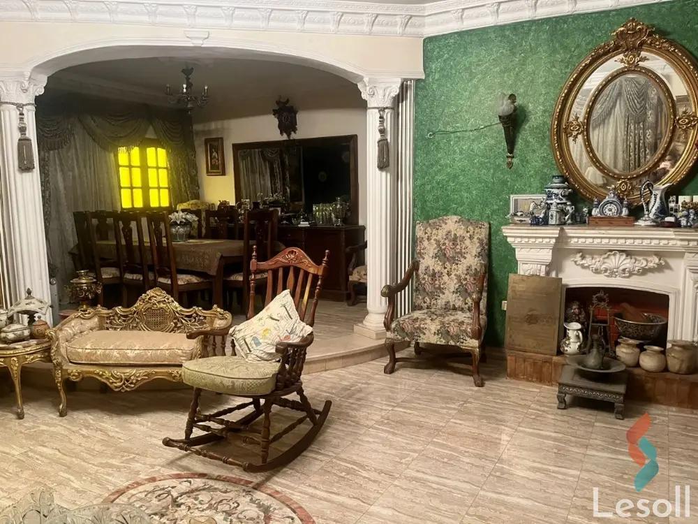 Penthouse for sale with an data.area 310 meters and 6 data.rooms in New Cairo Cairo