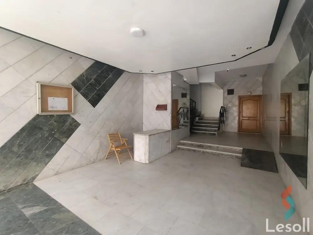 Apartment for sale with an data.area 250 meters and 4 data.rooms in Nasr City Cairo - Image 2