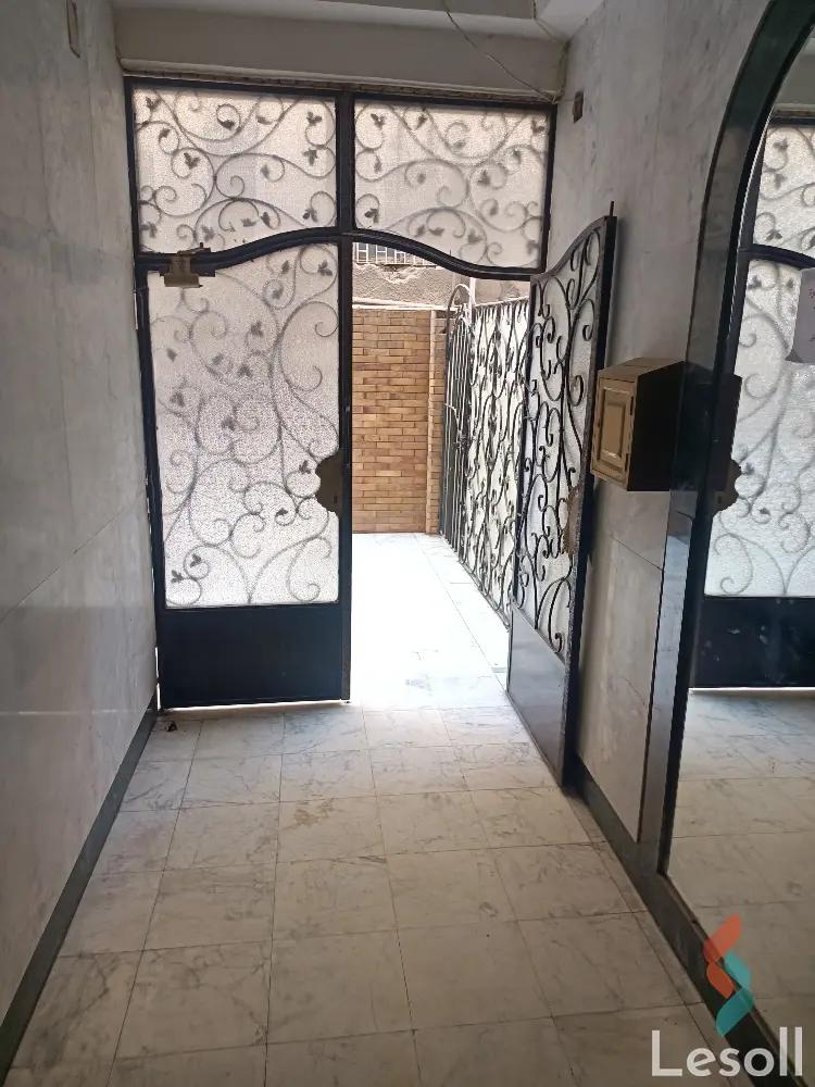 Apartment for sale with an data.area 220 meters and 3 data.rooms in Nasr City Cairo - Image 3