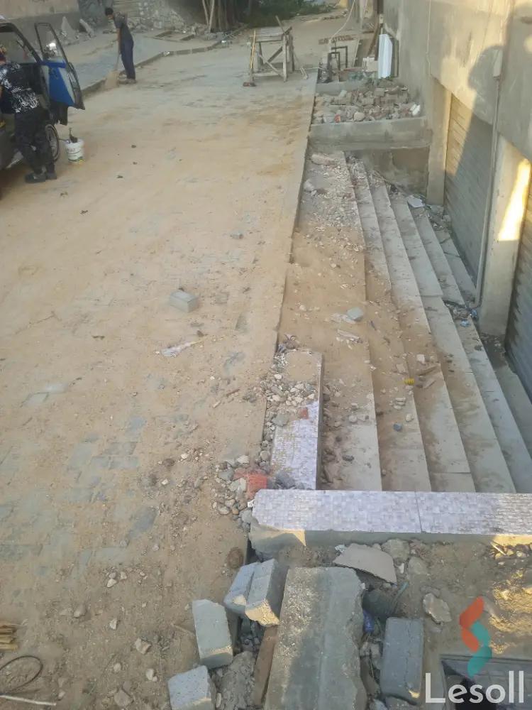 Retail for sale with an area of 155 meters in Katameya Cairo