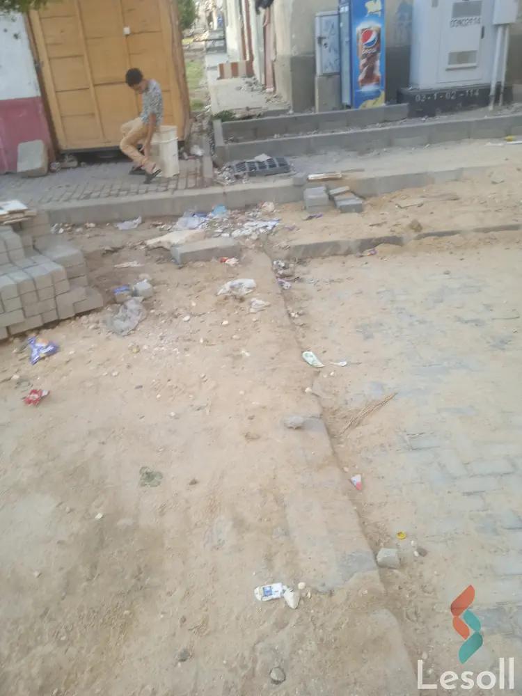 Retail for sale with an area of 155 meters in Katameya Cairo