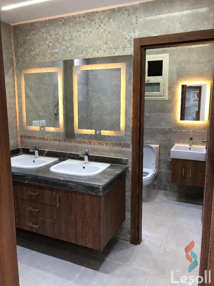 Apartment for sale with an data.area 230 meters and 3 data.rooms in Agouza Giza