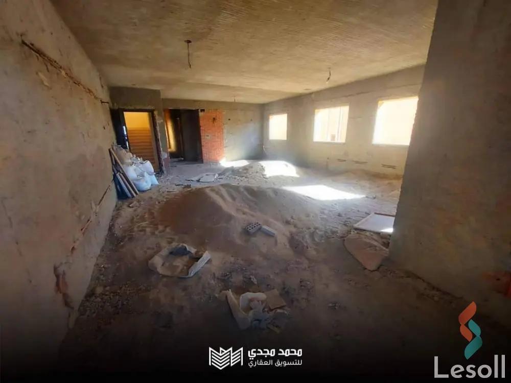 شقة للبيع بمساحة 255 متر و 3 غرف في 6 اكتوبر الجيزة - صورة 2