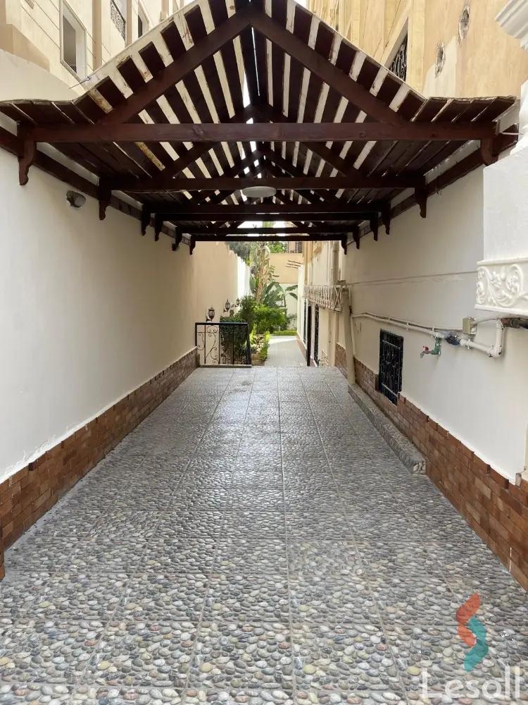 Duplex for sale with an data.area 450 meters and 4 data.rooms in October 6 Giza