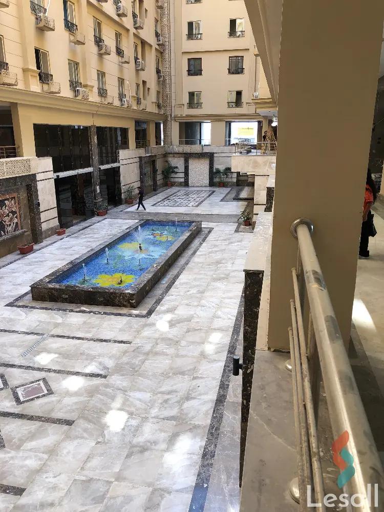 Retail for monthly rent with an data.area of 38 meters in Maadi Cairo