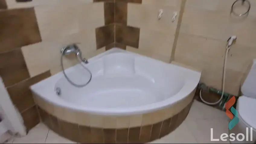 Apartment for sale with an data.area 200 meters and 3 data.rooms in Nasr City Cairo - Image 2