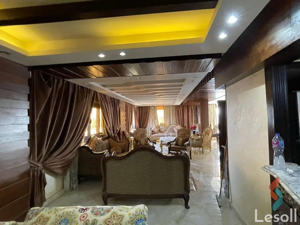 Apartment for sale with an data.area 250 meters and 3 data.rooms in Shubra Cairo