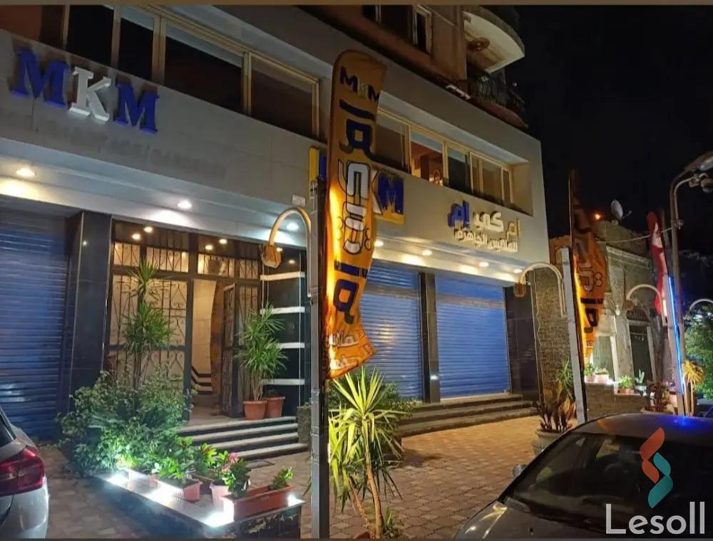 Apartment for sale with an data.area 250 meters and 3 data.rooms in Shubra Cairo