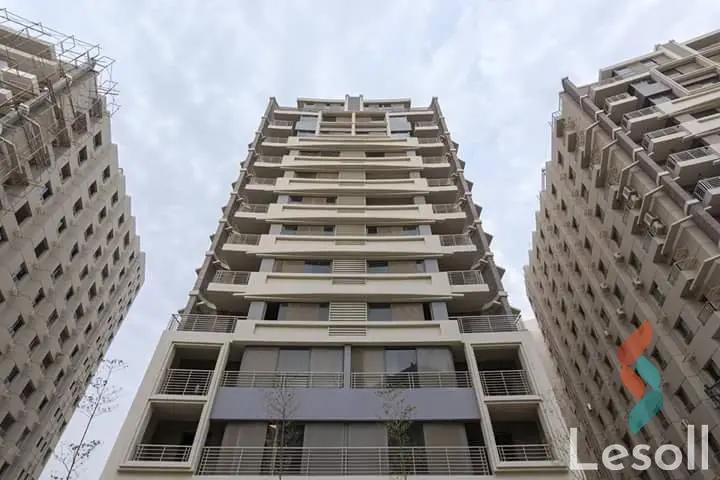 Retail for sale with an area of 875 meters in Maadi Cairo