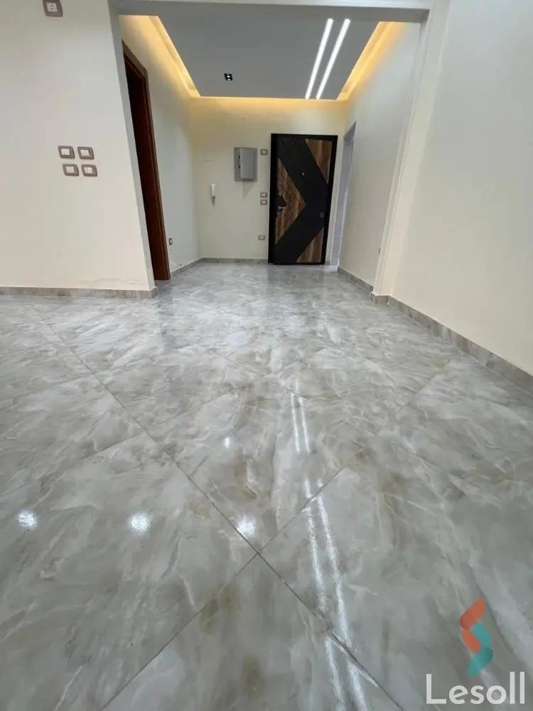 Apartment for sale with an data.area 178 meters and 3 data.rooms in Cheikh Zayed Giza - Image 3