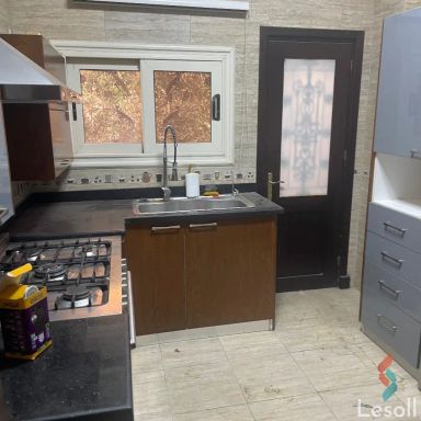 Apartment with garden for monthly rent with an data.area 200 meters and 3 rooms in Giza Giza