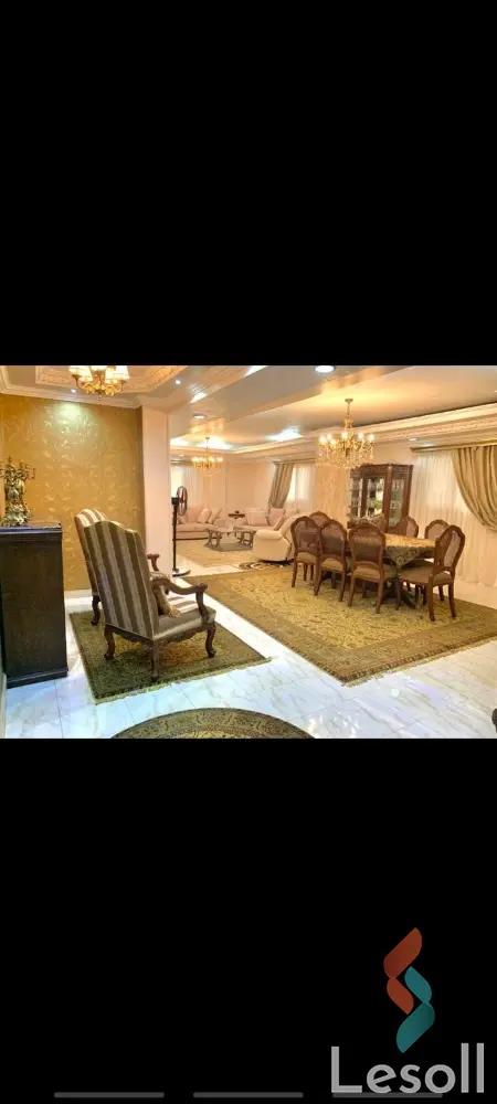 شقة للبيع بمساحة 230 متر و 4 غرف في الهرم الجيزة - صورة 2