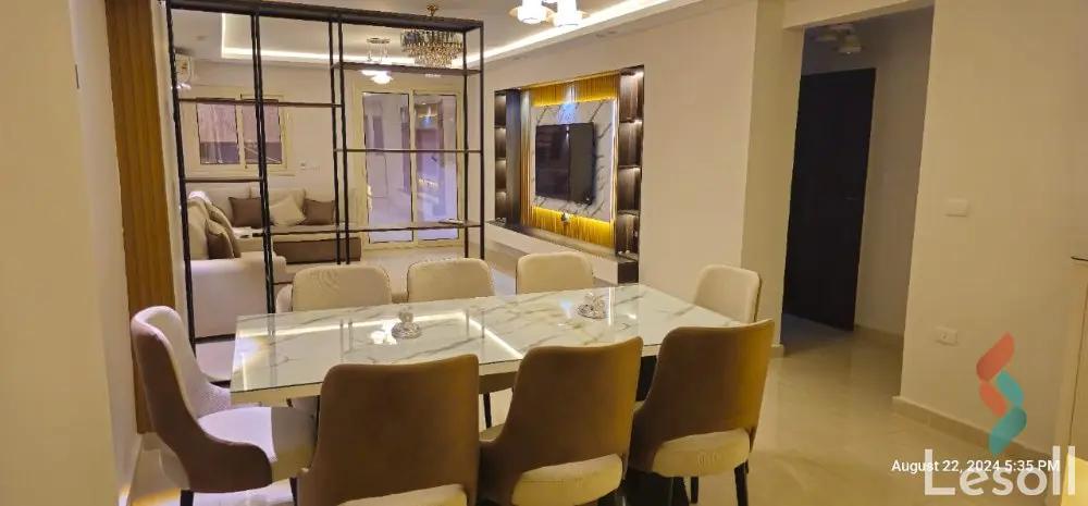 Apartment for sale with an data.area 165 meters and 3 data.rooms in Faisal Giza