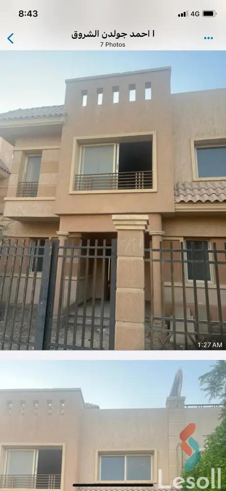 Townhouse for sale with an data.area 420 meters and 5 data.rooms in Shorouk Cairo - All Images